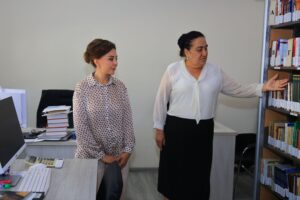 Allabergenova 60 mingdan ortiq kitob fondiga ega Axborot-kutubxona markazida bo‘ldi file 749