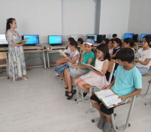 ✨ "Men sevgan asar" mavzusida davra suhbati va kitob ko‘rgazmasi tashkil etildi. file 794
